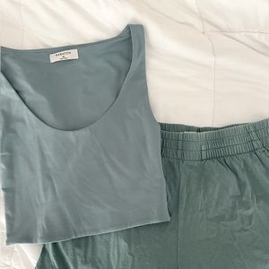 Aritzia Set